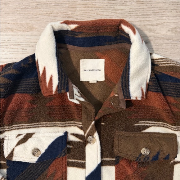 Thread & Supply Aztec Patterned Fleece Jacket - Picture 6 of 8